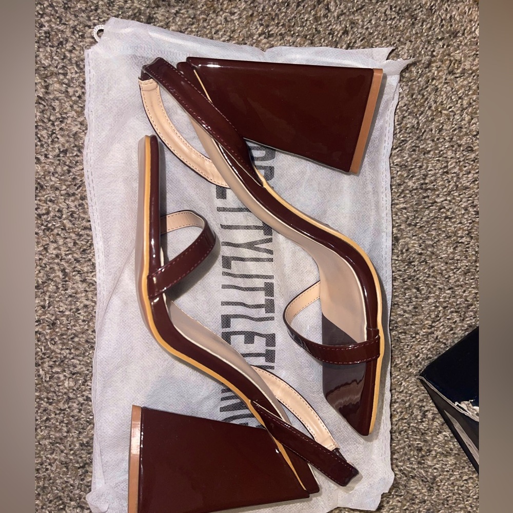 chocolate brown heels